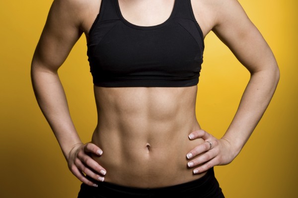 woman-six-pack-abs